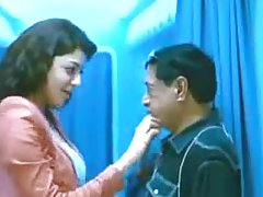 Bạo lực khiêu dâm những bác sĩ phụ khoa