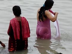 Rách hậu môn khiêu dâm trực tuyến