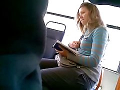 Xem video khiêu dâm sai, hãm hiếp, luân