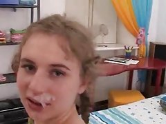 Châu nữ diễn viên khiêu dâm