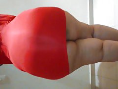 Xem khiêu dâm dựng lên ngực