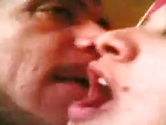 Xoa bóp ảnh khiêu dâm